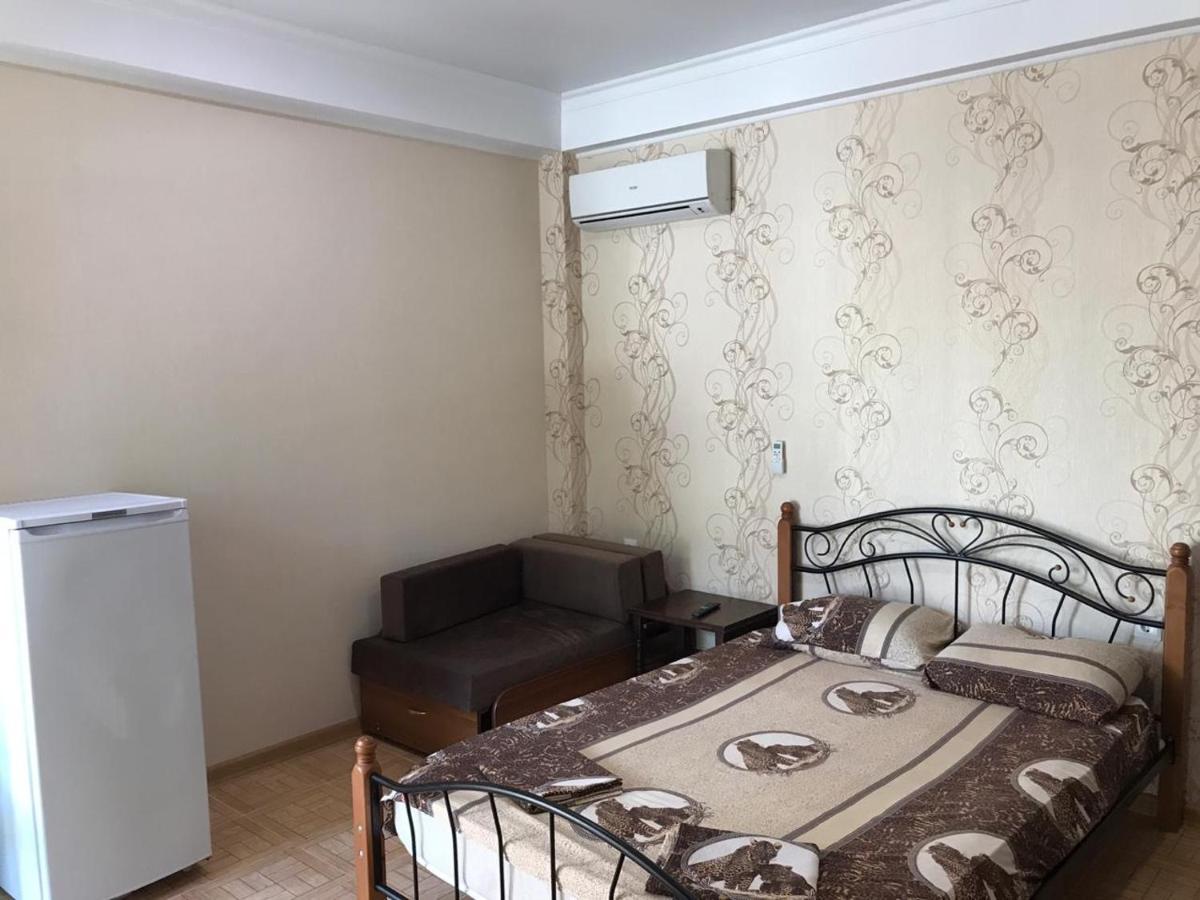 White House Otel Gagra Dış mekan fotoğraf